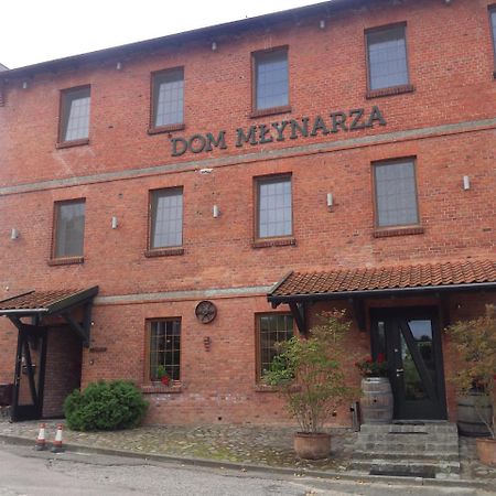 Dom Mlynarza Hotel Zukczyn ภายนอก รูปภาพ